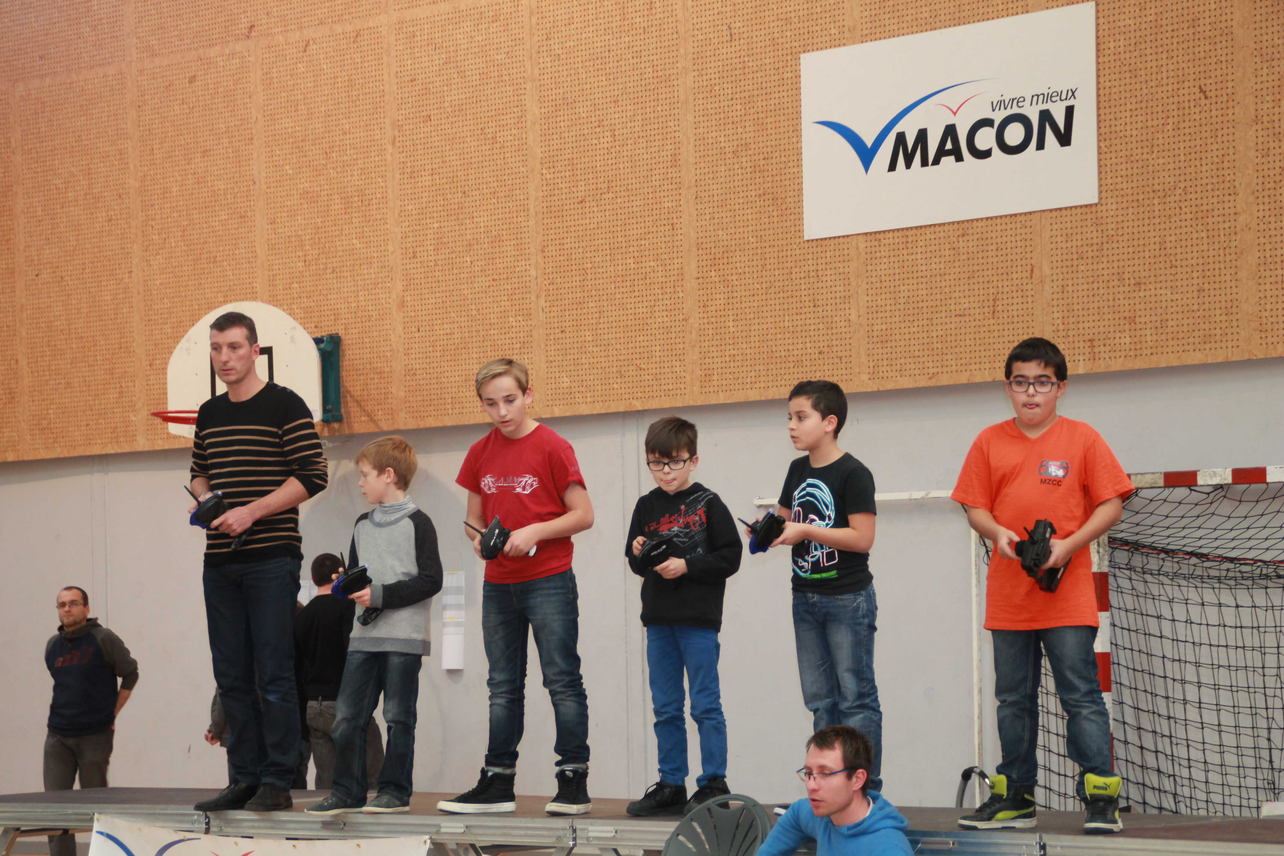 2 éme Manche du Trophée des Bouchons Mini-Z 6 Décembre 2015