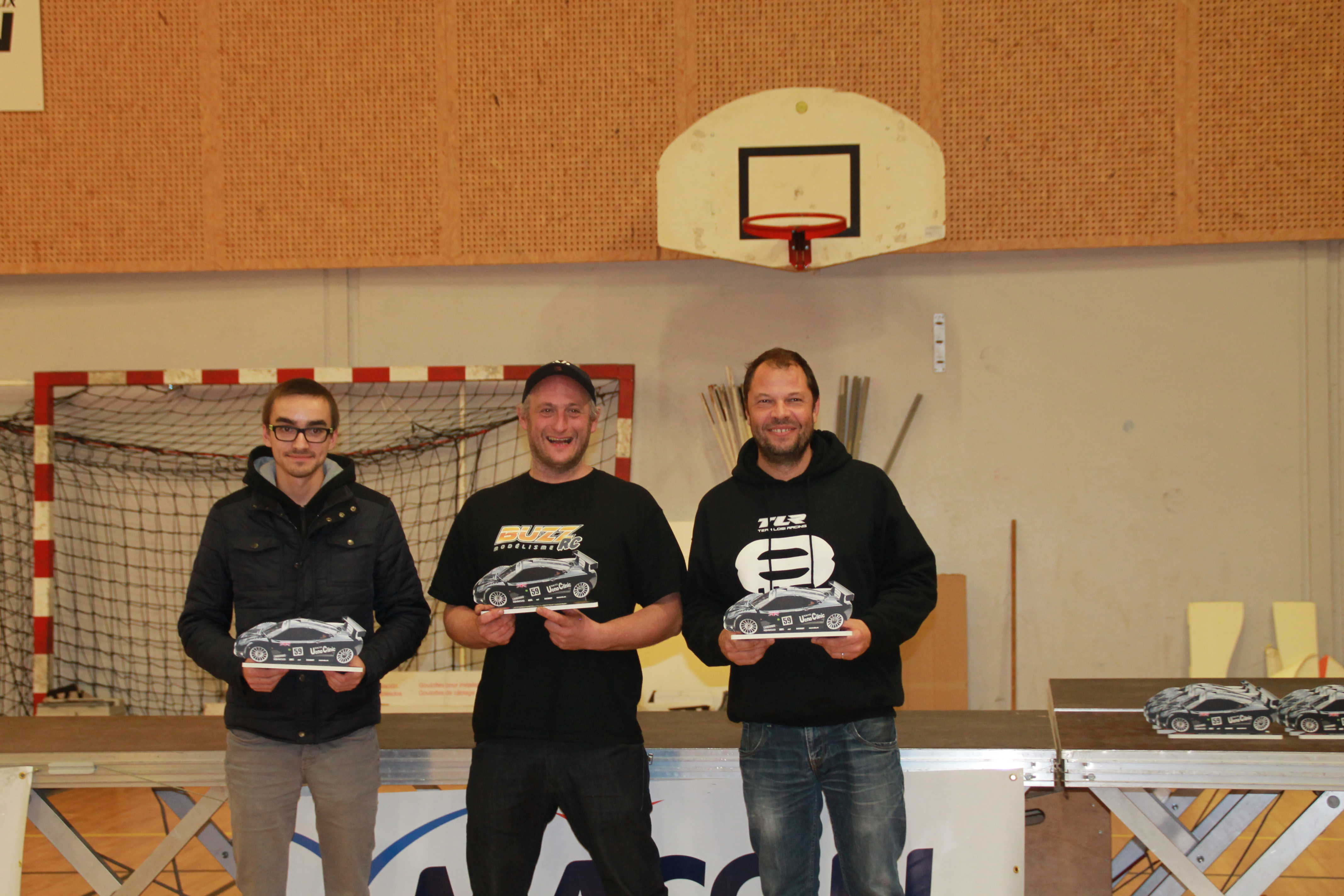 2 éme Manche du Trophée des Bouchons Mini-Z 6 Décembre 2015