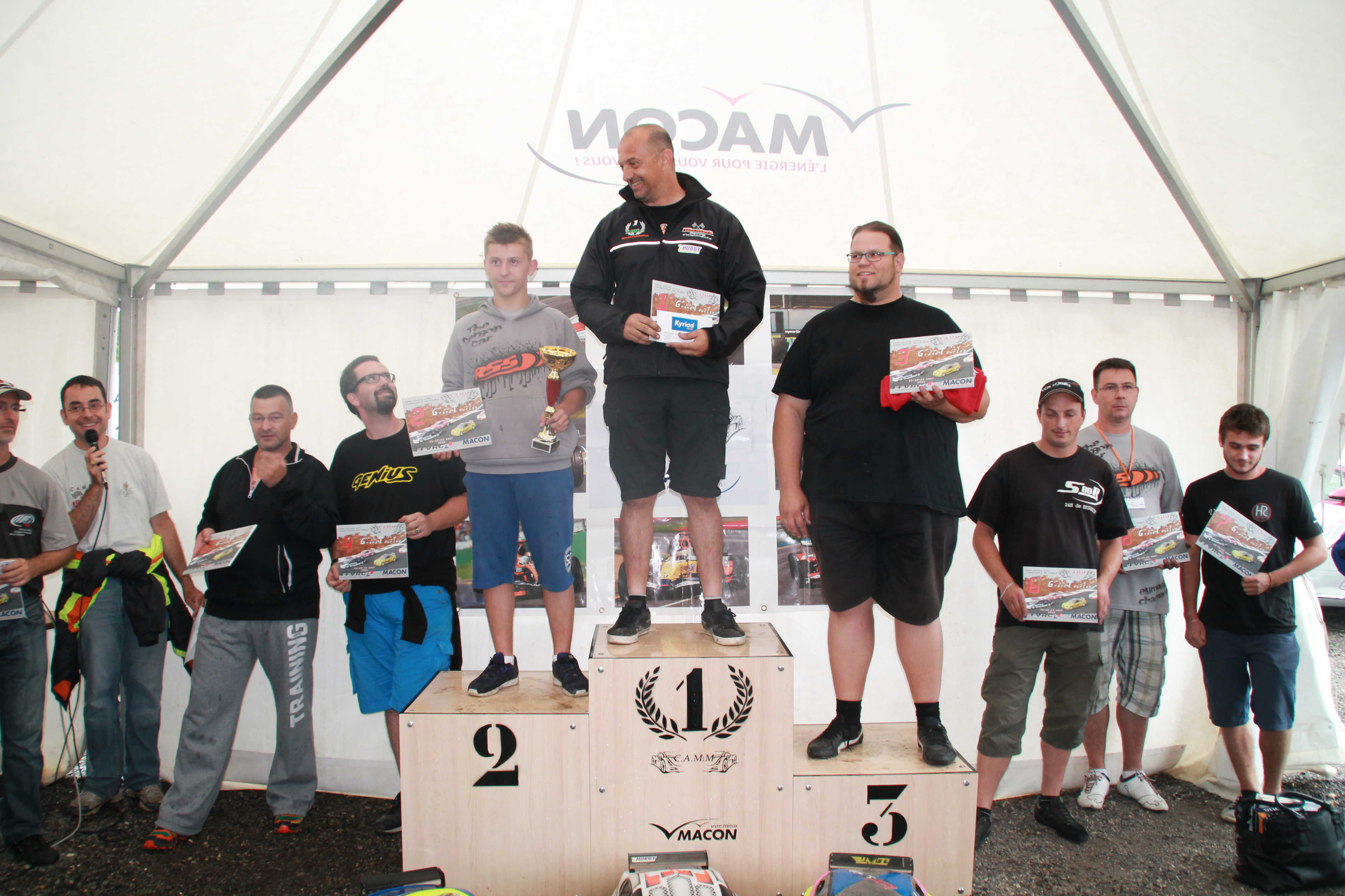 6 éme Manche du Championnat de France  1/5  21-22-23 Août 2015